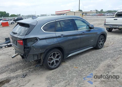 2018 BMW X1 xDrive28I из США, поврежденный, VIN WBXHT3C30J5F90454